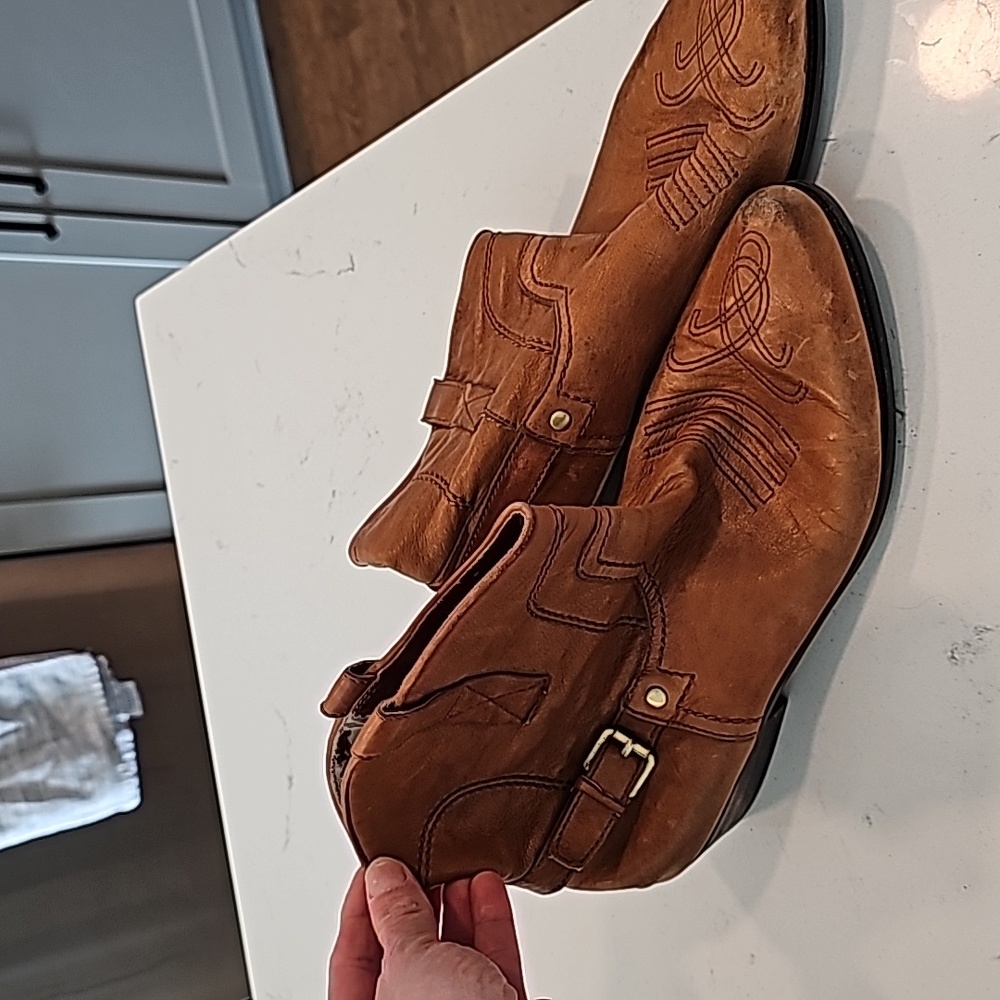 Franco Sarto Ankle Cowboy Boots sz 9